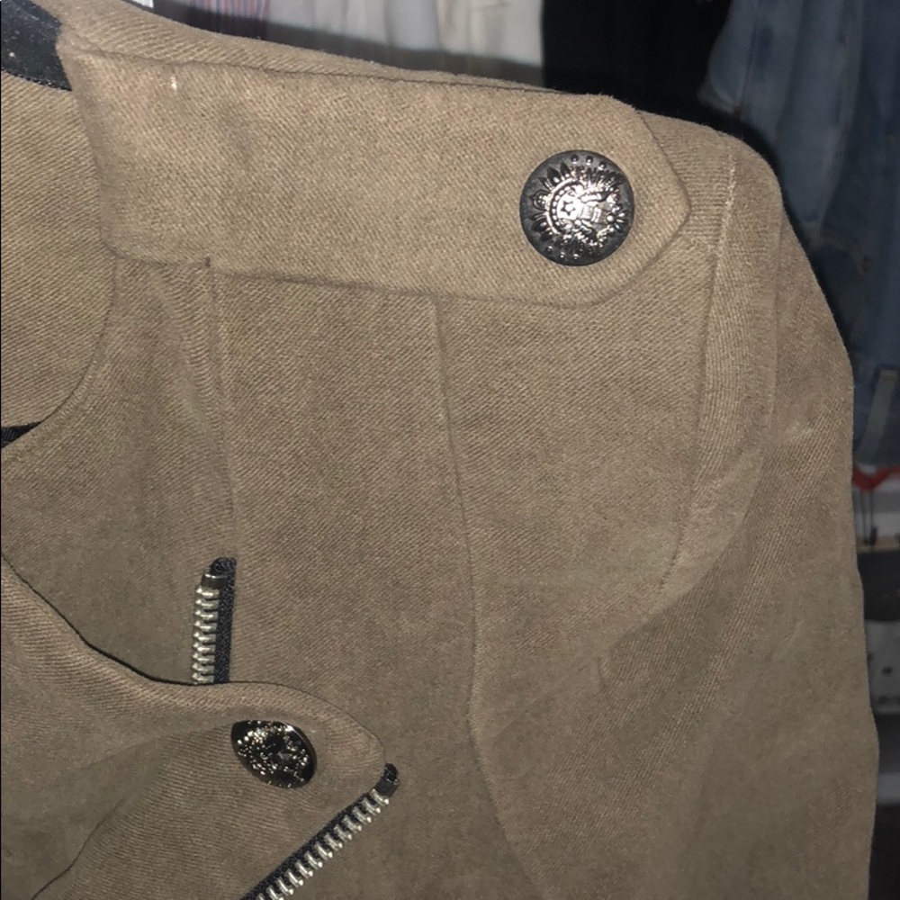Zara Jacket - Picture 4 of 5